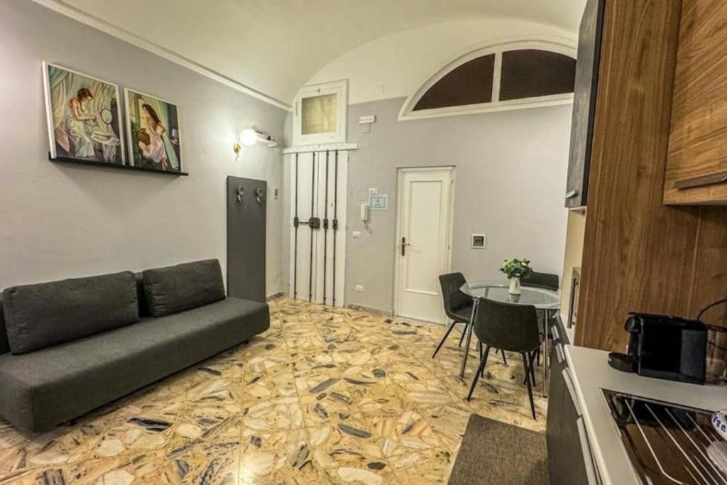 Casa Gio' 2 Bari Apartment Bagian luar foto